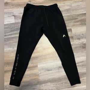 Alphalete Men’s Joggers